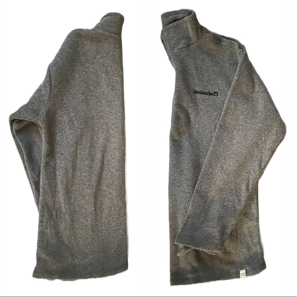 Unisex Avalanche brand fleece